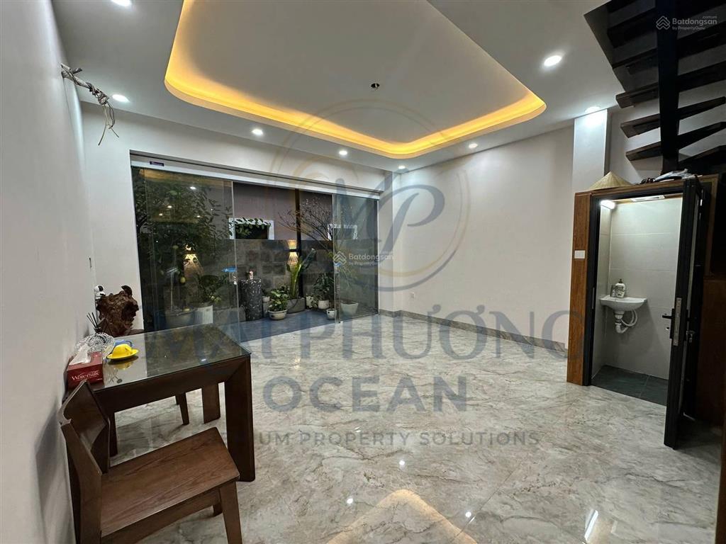 Cho thuê lk ánh dương 70m2, hoàn thiện 5 tầng có thang máy giá 19tr/th.  0917 891 ***
