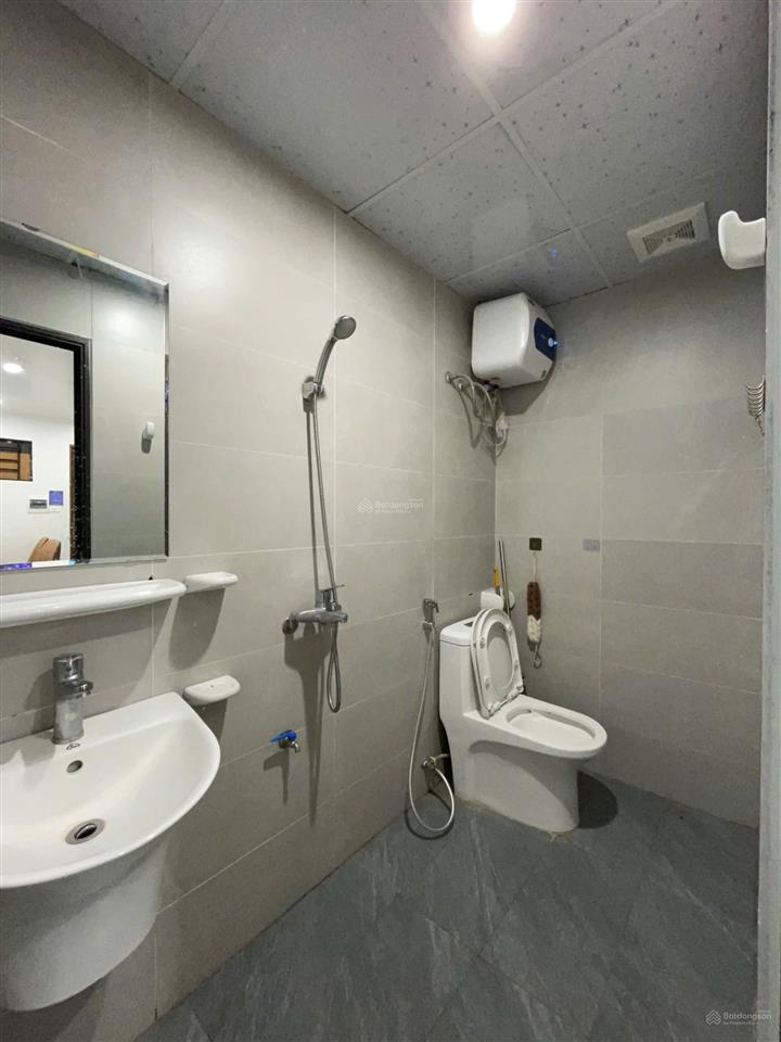 Khai trương phòng 02 ngủ 01 khách 50m2, máy giặt riêng, thoáng sáng, 32 đỗ đức dục