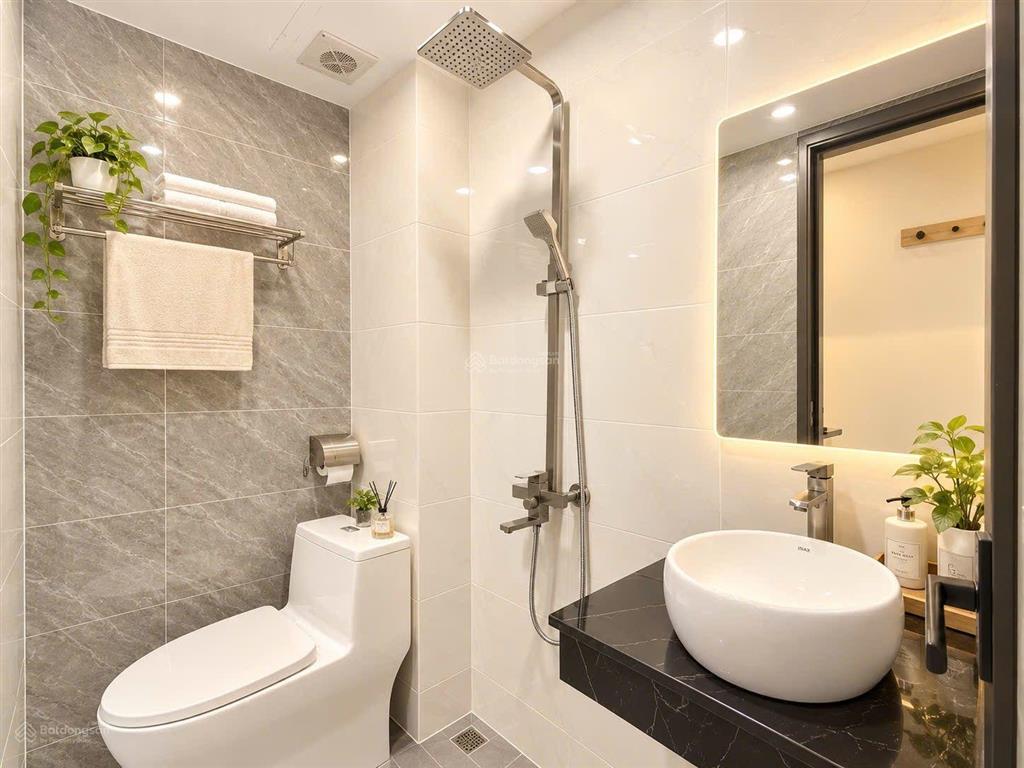 Siêu phẩm studio ô tô đỗ cửa gần vincom trần duy hưng, big c.