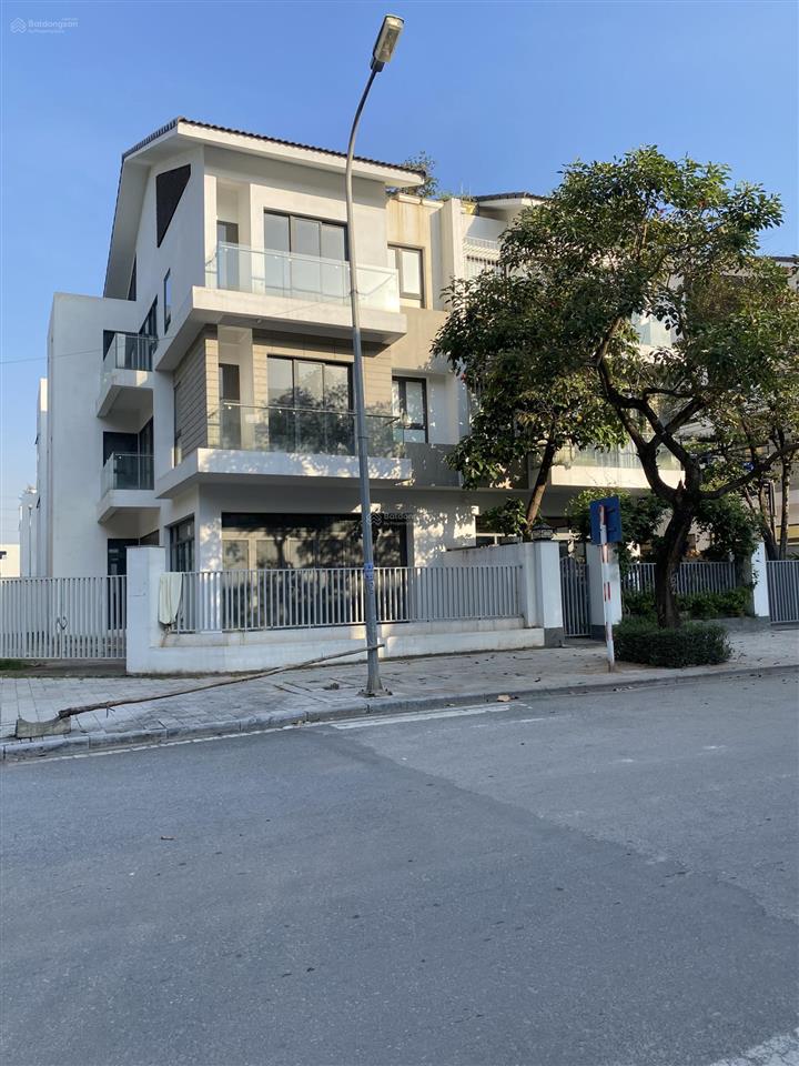 Cần bán biệt thự góc sol lake villa khu đô thị dương nội, nam cường