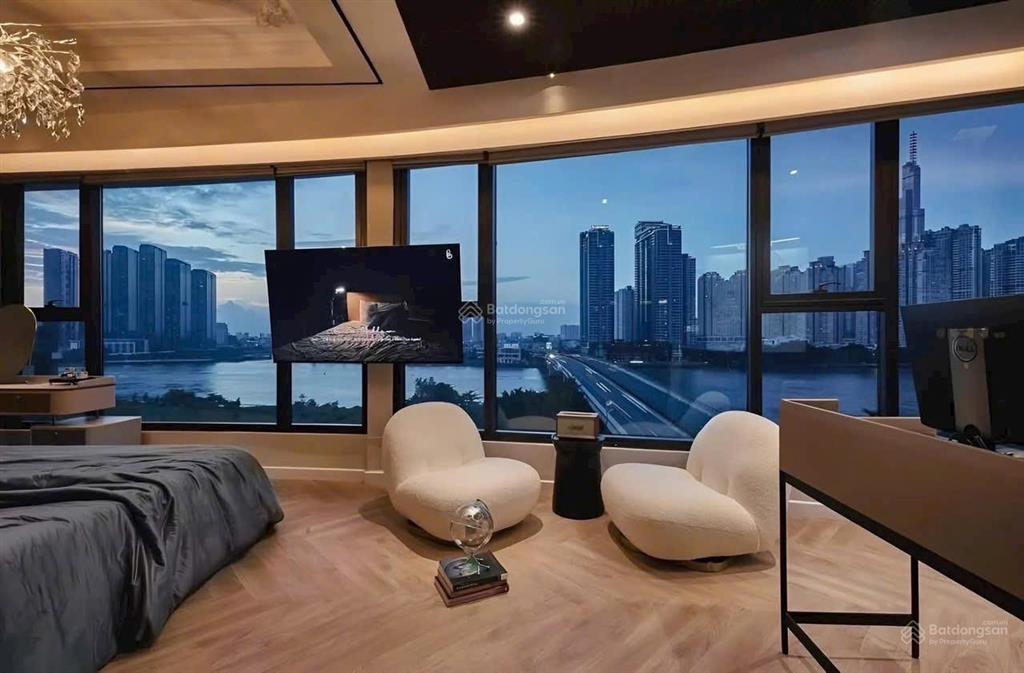 Cho thuê vinhomes golden river căn 3pn3wc 160m2 view bitexco giá 59tr