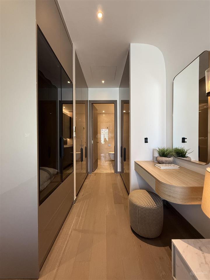 Cho thuê the marq 3pn 4wc 149m2 nội thất mới 100% giá 59tr