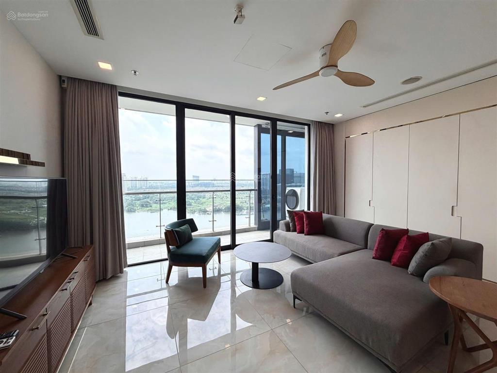 Cho thuê 3pn2wc 121m2 view sông bitexco + lm81 tại vinhomes golden river 49tr