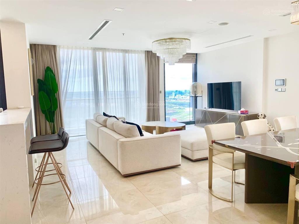 Cho thuê 3pn2wc 126m2 view sông, nội thất cao cấp tại vinhomes golden river
