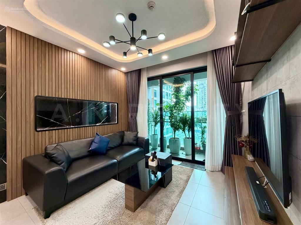 Feliz en vista  2pn 75m  tầng cao thoáng  full nội thất  sổ hồng sẵn  9.48 tỷ