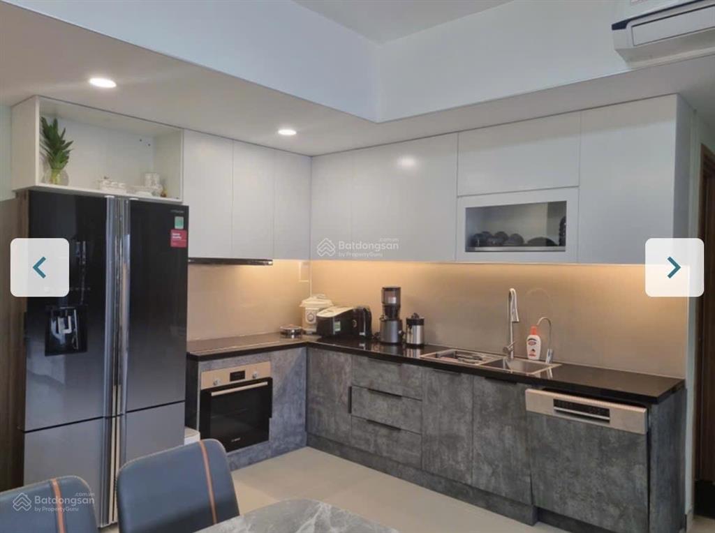 Bán căn hộ chung cư carillon 7, 5,75 tỷ, 104m2 chính chủ gửi trự tiếp nhà full đẹp.