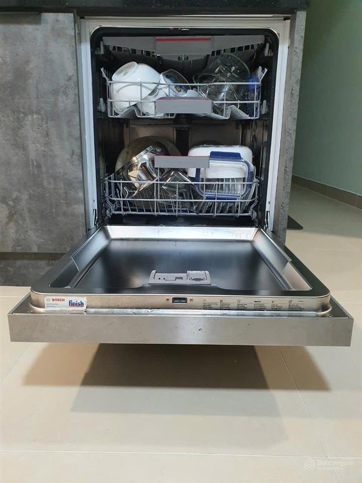 Bán căn hộ chung cư carillon 7, 5,75 tỷ, 104m2 chính chủ gửi trự tiếp nhà full đẹp.