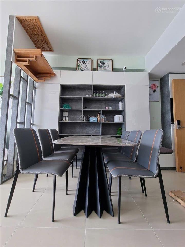 Chính chủ gửi cho thuê căn hộ celadon city khu ruby. 3pn 80m2 12 triệu nhà đẹp