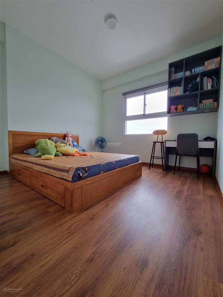 Chính chủ gửi cho thuê căn hộ celadon city khu ruby. 3pn 80m2 12 triệu nhà đẹp