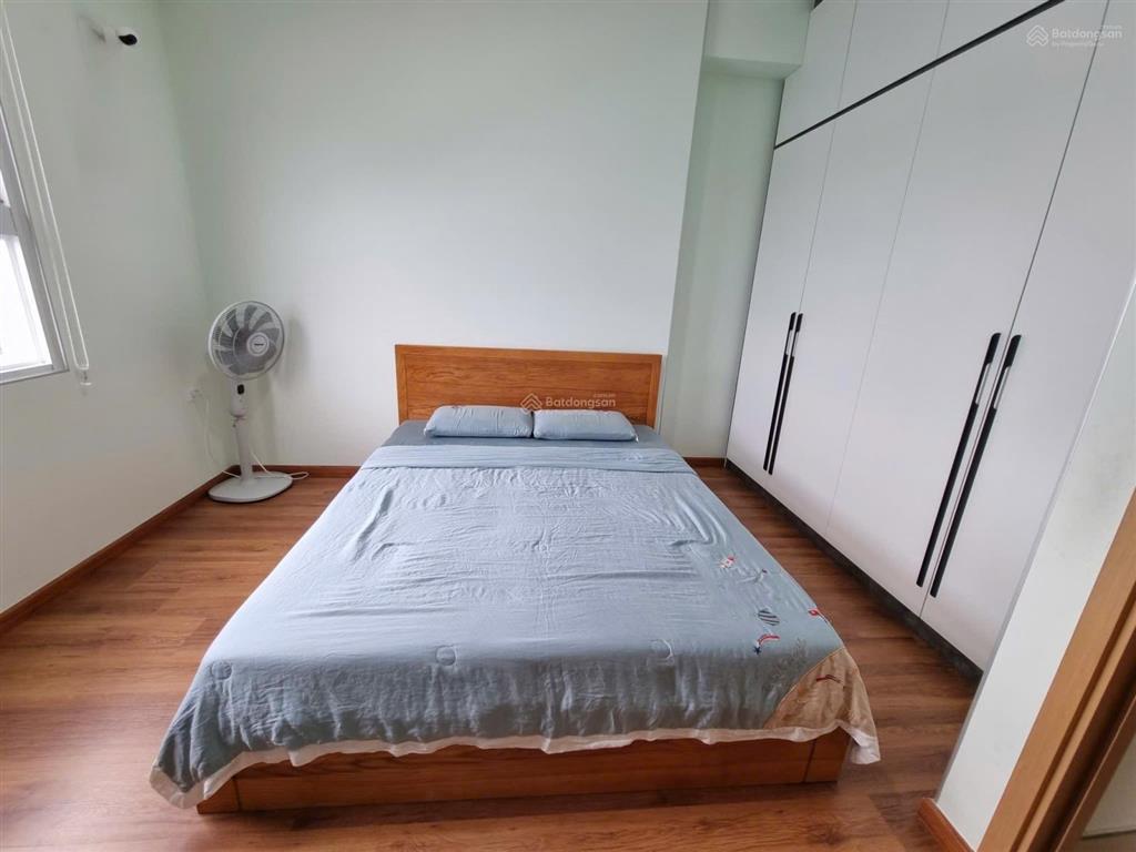 Chính chủ gửi cho thuê căn hộ celadon city khu ruby. 3pn 80m2 12 triệu nhà đẹp