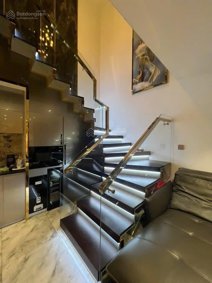 Căn hộ khu emerald. chủ cần bán gấp để đi đinh cư 112m2 duplex 3pn 3wc full nội thất