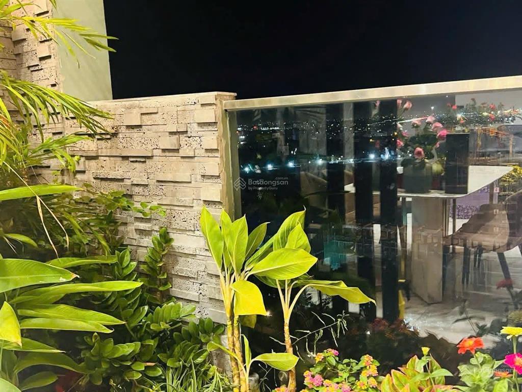 Căn hộ khu emerald. chủ cần bán gấp để đi đinh cư 112m2 duplex 3pn 3wc full nội thất