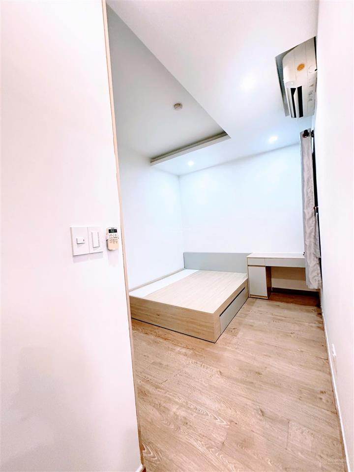 Chính chủ gửi bán nhanh căn hộ ruby  celadon city 2pn 2wc 70m2 bao sang tên công chứng