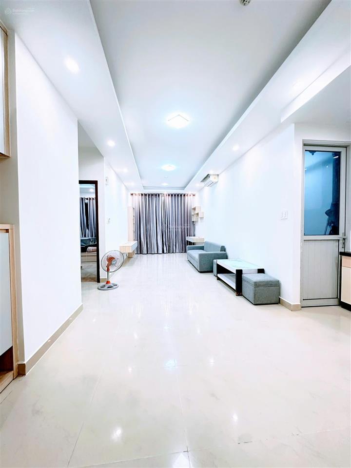Chính chủ gửi bán nhanh căn hộ ruby  celadon city 2pn 2wc 70m2 bao sang tên công chứng