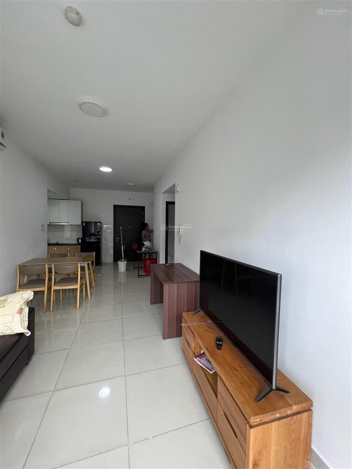 Bán căn hộ ruby  celadon city, giá 4,4 tỷ đã có sổ hồng, 70m2, view đẹp