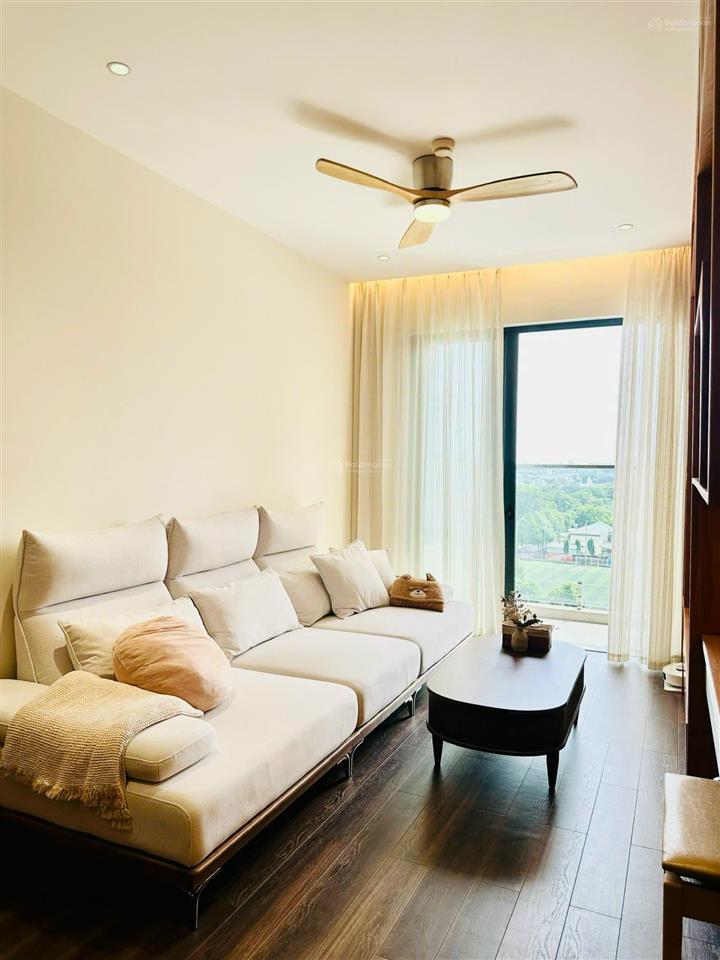 Bán cc emerald  celadon city, 5,5 tỷ, 71m2, 2pn, 2wc, giá tốt đã bao gồm 5% sổ