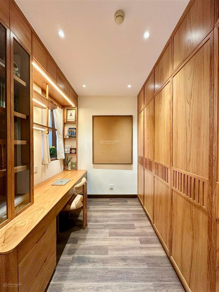 Bán cc emerald  celadon city, 5,5 tỷ, 71m2, 2pn, 2wc, giá tốt đã bao gồm 5% sổ