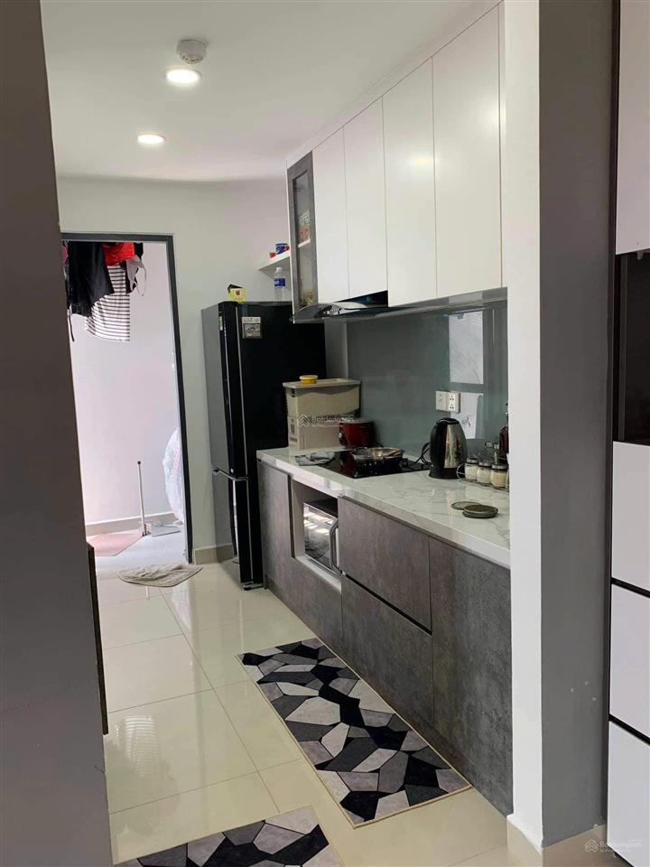 Chính chủ gửi bán nhanh căn hộ 1pn 1wc giá chỉ 4,3 tỷ bao thuế phí và 5% sổ.  0907 363 ***
