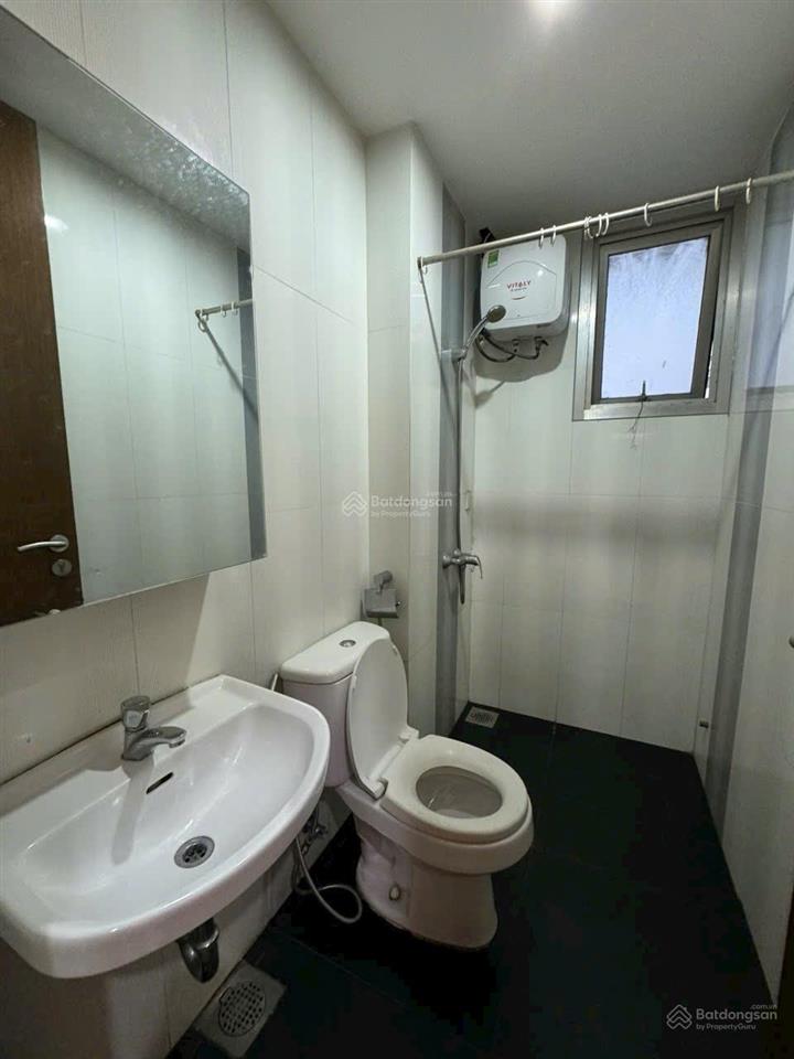 Hàng hiếm tại ruby  celadon city, 4 tỷ, 69 m2, 2pn, 2wc đã có sổ hồng