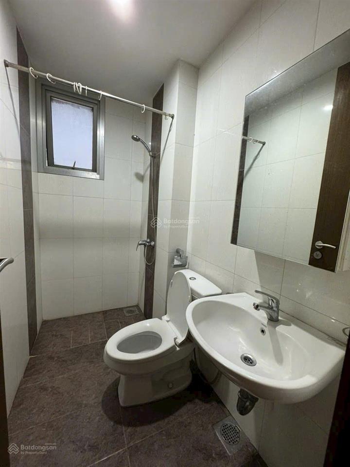 Hàng hiếm tại ruby  celadon city, 4 tỷ, 69 m2, 2pn, 2wc đã có sổ hồng