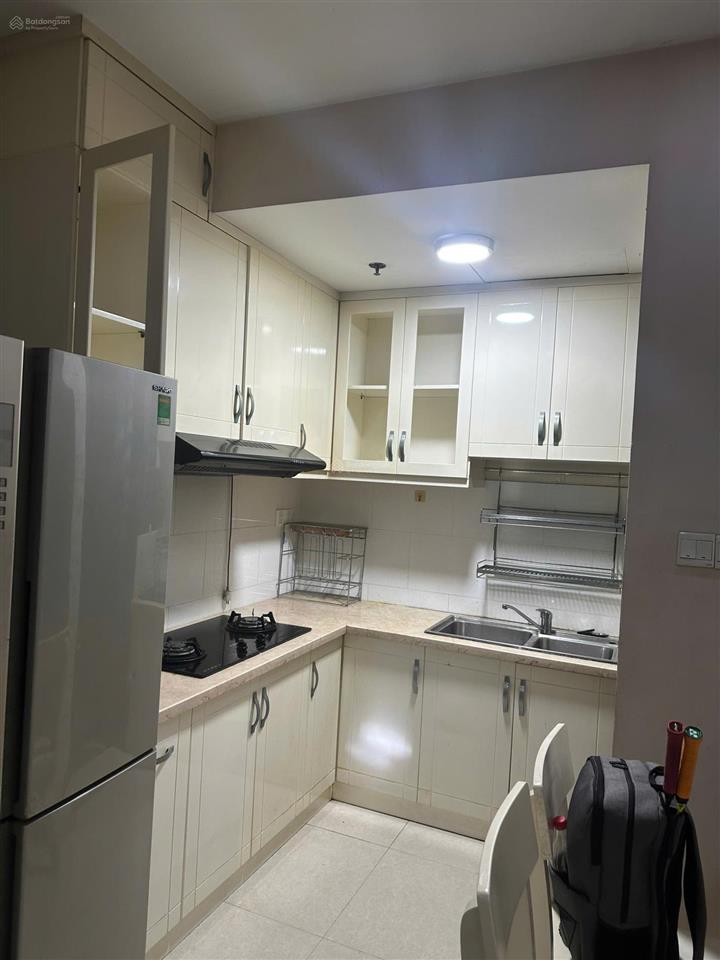 Cho thuê căn hộ 2pn, 2wc, 9,5 triệu, 68m2 tại ruby  celadon city