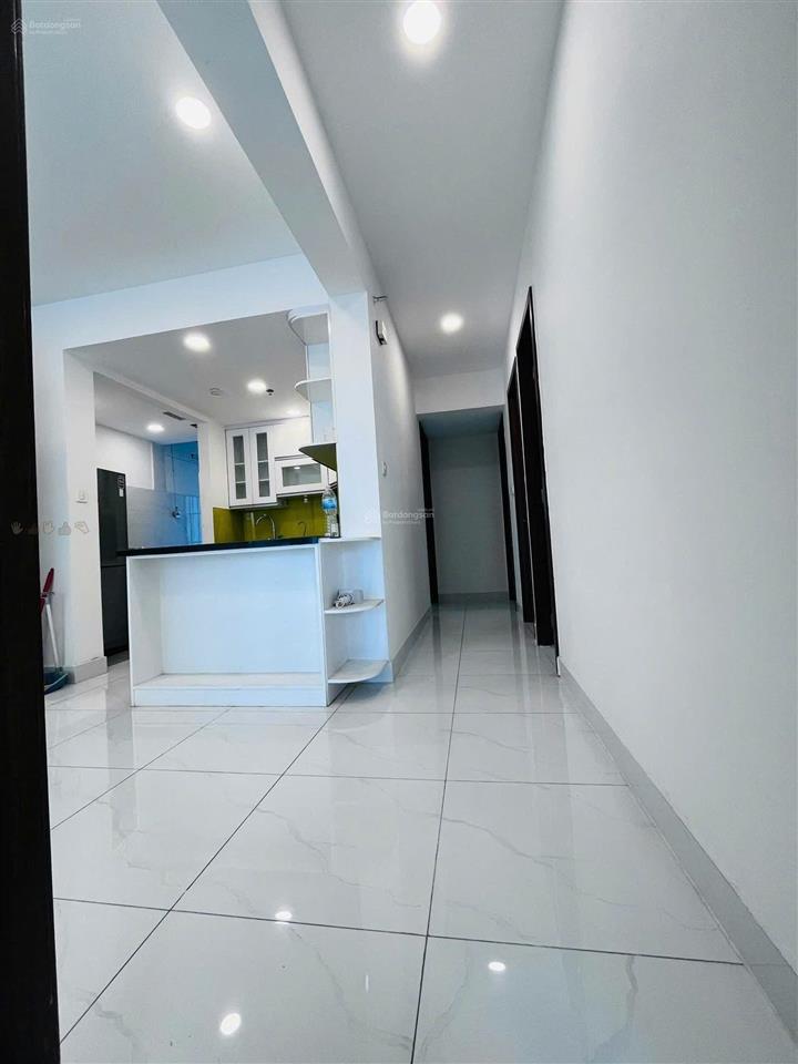 Chủ cần bán gấp căn hộ 2pn, 2wc tại ruby  celadon city, giá ưu đãi 4 tỷ, 69 m2