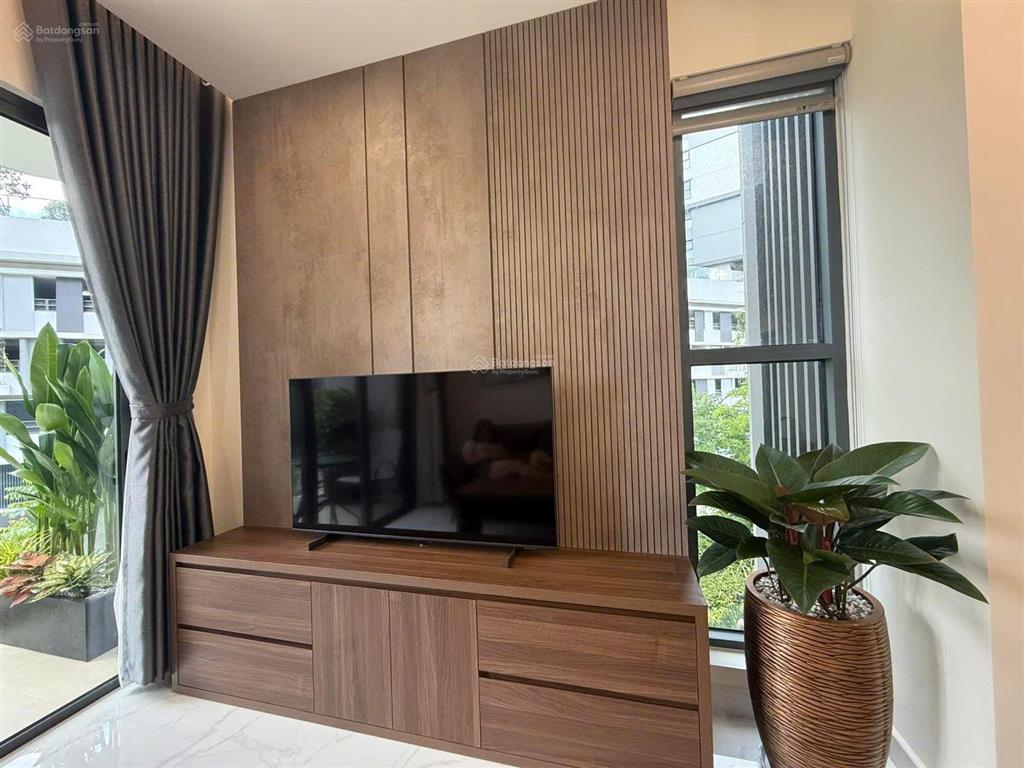 Cho thuê căn hộ cao cấp diamond centery 2pn, 2wc 96m2, 23 triệu full nội thất xịn
