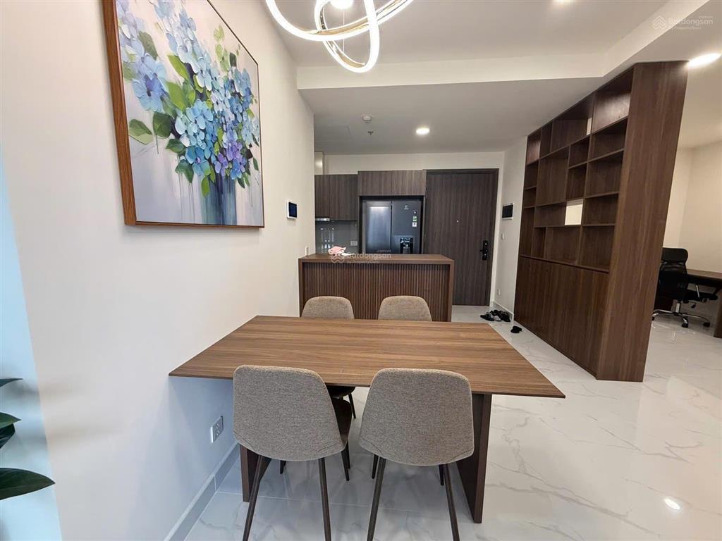 Cho thuê căn hộ cao cấp diamond centery 2pn, 2wc 96m2, 23 triệu full nội thất xịn