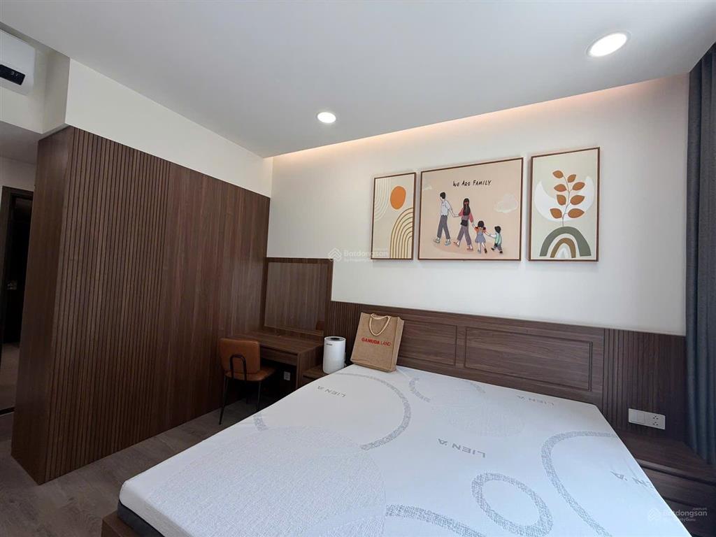 Cho thuê căn hộ cao cấp diamond centery 2pn, 2wc 96m2, 23 triệu full nội thất xịn
