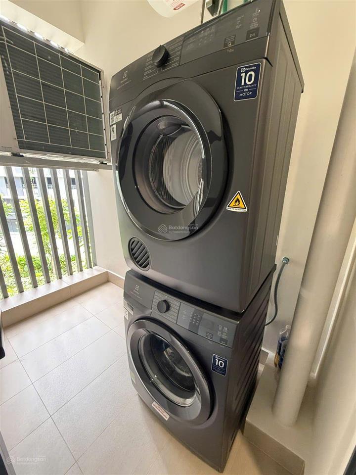 Cho thuê căn hộ cao cấp diamond centery 2pn, 2wc 96m2, 23 triệu full nội thất xịn