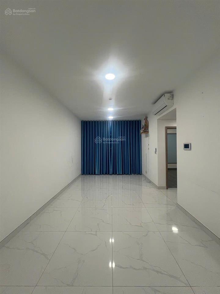Chính chủ gửi cho thuê căn hộ diamond alnata 2pn 2wc 2 ban công bàn giao ntcb giá tốt