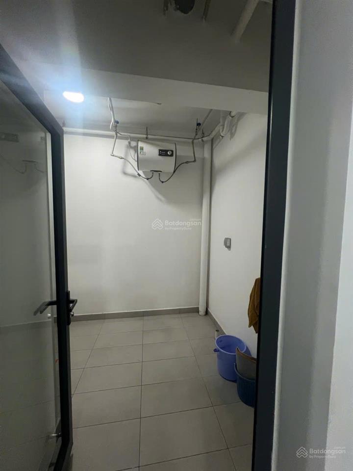 Chính chủ gửi cho thuê căn hộ diamond alnata 2pn 2wc 2 ban công bàn giao ntcb giá tốt