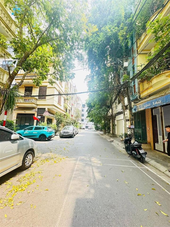 P/lô goldmark, 55m2, 4t, giá đầu tư 12.6 tỷ.  ngay 0972 174 ***