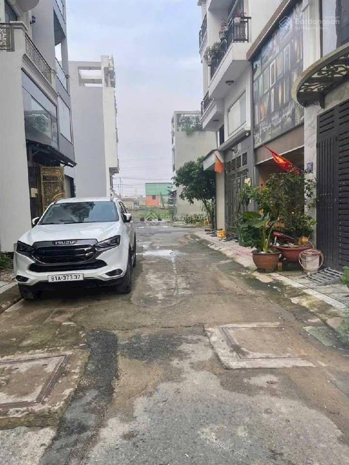 Gấp bán lô đất  bình tân  giáp tân phú  hẻm xe hơi  56m2  khu nhà cao tầng  chỉ 4.8tỷ