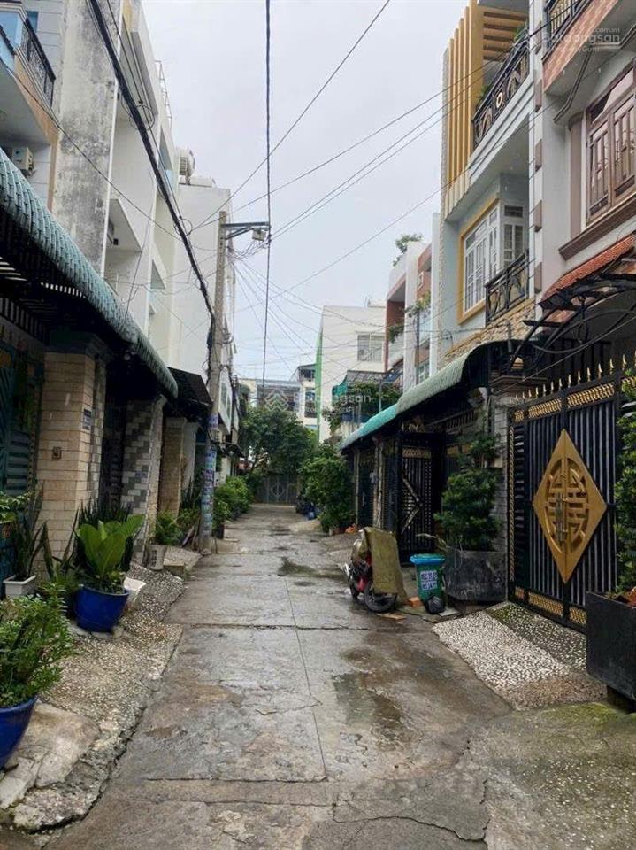 Bình tân  hẻm xe hơi  gần tân phú  4tầng  71m2  chỉ 5.4tỷ