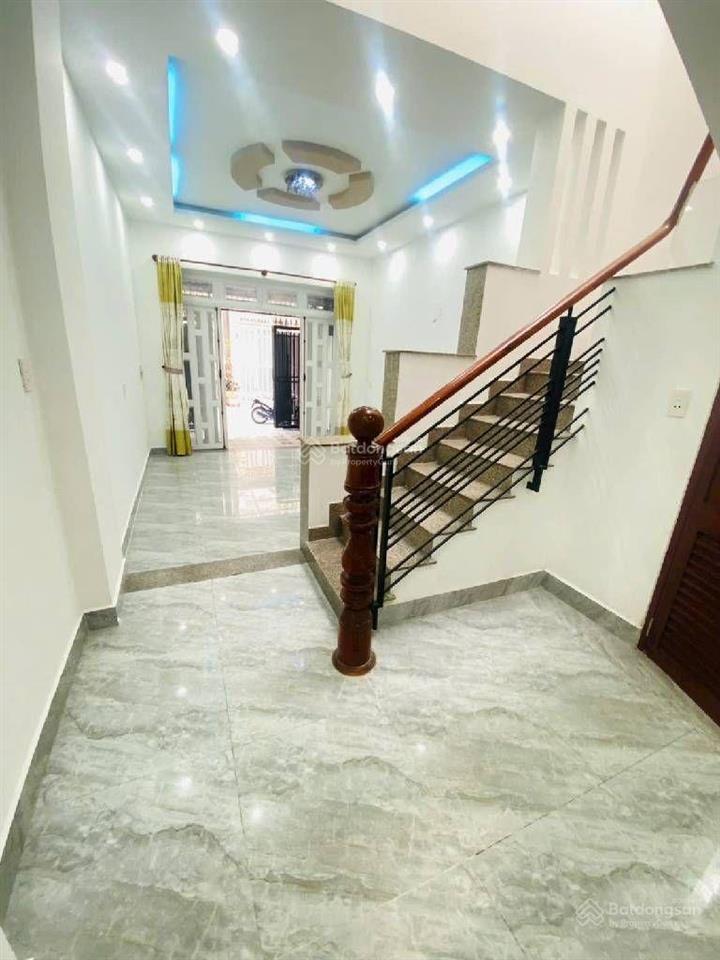 Bán nhà bình tân  gần tân phú  hẻm xe hơi thông  2 tầng  60m²  chỉ 4.93 tỷ