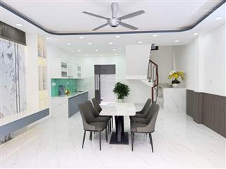 Bán nhà bình tân  đẹp mê ly  2tầng  5.6 x 11  chỉ 4.3tỷ
