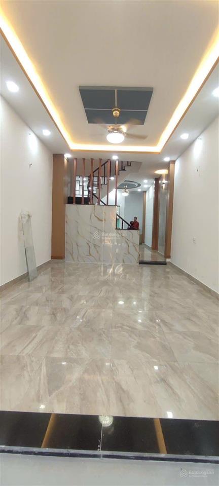 Bán nhà đẹp bình tân  liên khu 56  4 x 18m 1 trệt 2 lầu 5pn hẻm xe hơi 6m  chỉ 5,65 tỷ