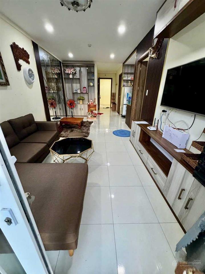 Chủ gửi bán 2pn simona hoàng văn thụ  full nội thất mới 100%