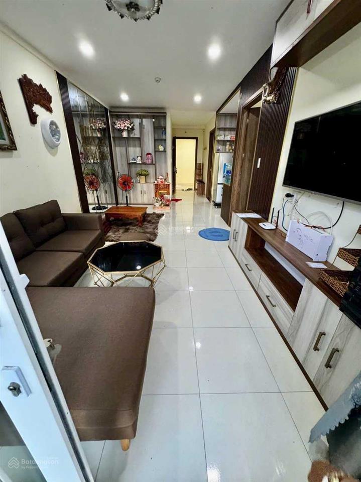 Chủ gửi bán căn hộ xuân thuỷ  lock c