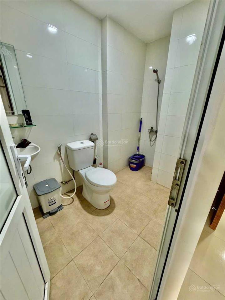 Chủ gửi bán căn hộ xuân thuỷ  lock c