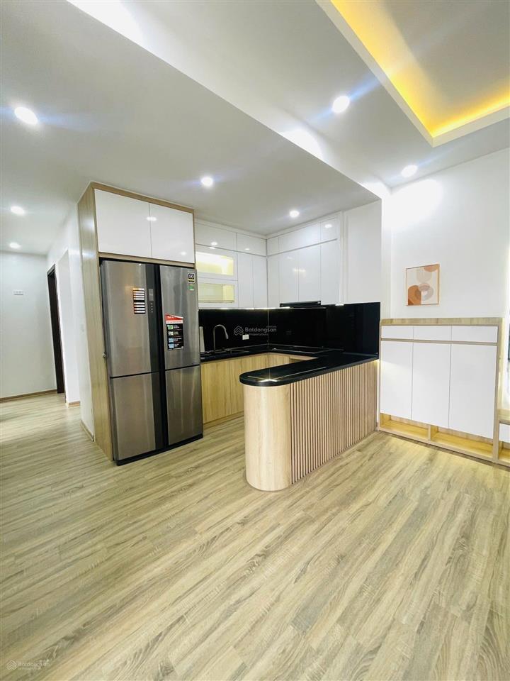 Chuyển công tác chính chủ bán 3 ngủ full nội thất đẹp chung cư nơ 5 bán đảo linh đàm giá 5.9x tỷ