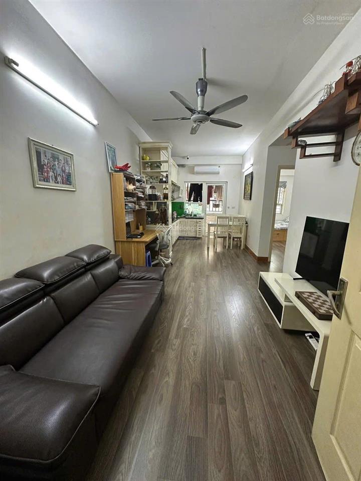 Cần bán gấp căn 2 p ngủ 56m2 chung cư hh linh đàm giá siêu tốt chỉ 2.6x tỷ,  0967 070 ***
