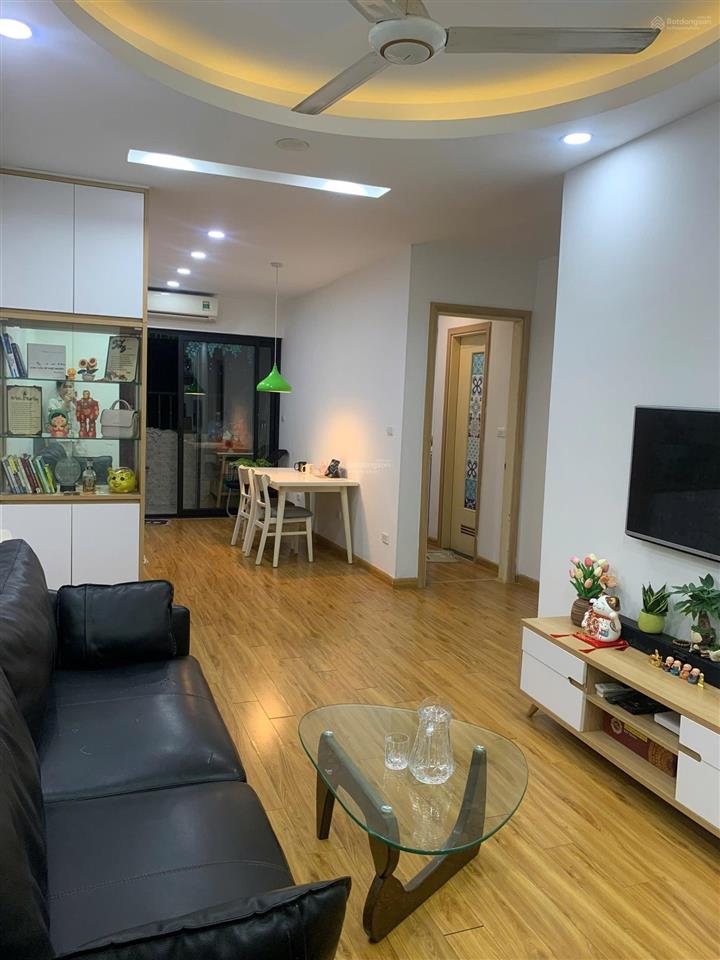 Cần tiền bán gấp căn hộ 67m2, 2 p ngủ, 2vs chung cư hh linh đàm chỉ 2,0x tỷ,  0967 070 ***