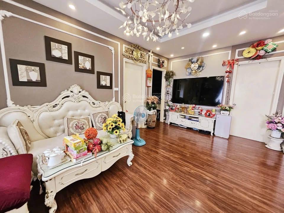 Chính chủ cần bán gấp căn 3 ngủ 102m view hồ chung cư licogi đại từ chỉ 6.x tỷ 0967 070 ***
