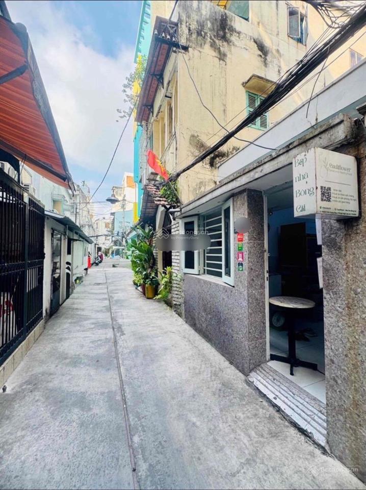 Nhà nguyên căn hẻm 100 trần hưng đạo q1, dt 3.6x13m, kd tự do