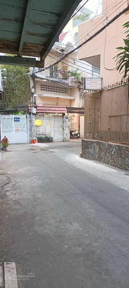 Gấp! hxh hai bà trưng gần chợ tân định, dt 4.7x16m 70m2, trệt 1 lầu, giá rẻ 13 tỷ