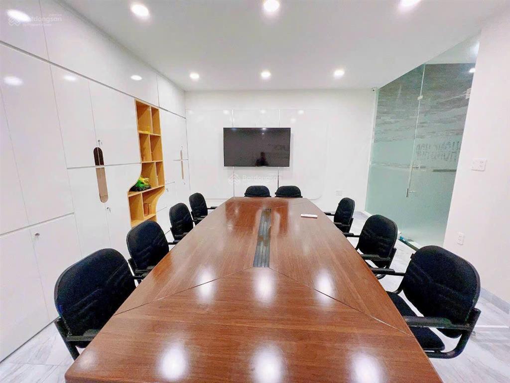 Nhà mặt tiền kinh doanh ngang 9m, khu cx bắc hải q10, dtcn 60m, hdt 77tr/th, bán gấp trong tháng