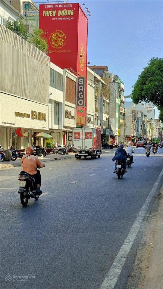Mặt tiền kinh doanh ngang 7m x 22m đường nguyễn phi khanh q1, dt 126m2, góc thông thoáng
