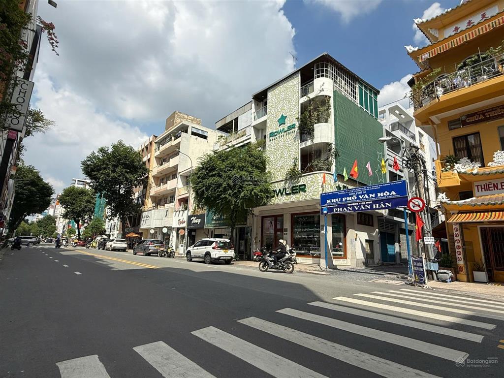 Giá siêu tốt! mặt tiền võ văn tần q3 đoạn 2 chiều vỉa hè 5m, dt 45m2, nhà 6 tầng mới đẹp